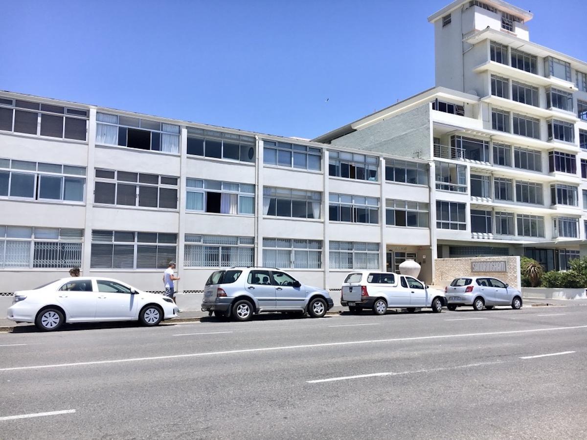 Sandringham Bachelor Beach Road Apartment Bloubergstrand Exterior foto